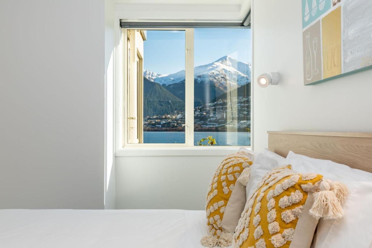 Lakeside Escape Куийнстаун Екстериор снимка